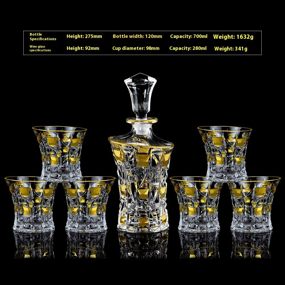 Crystal Glass Se witht Gold Details