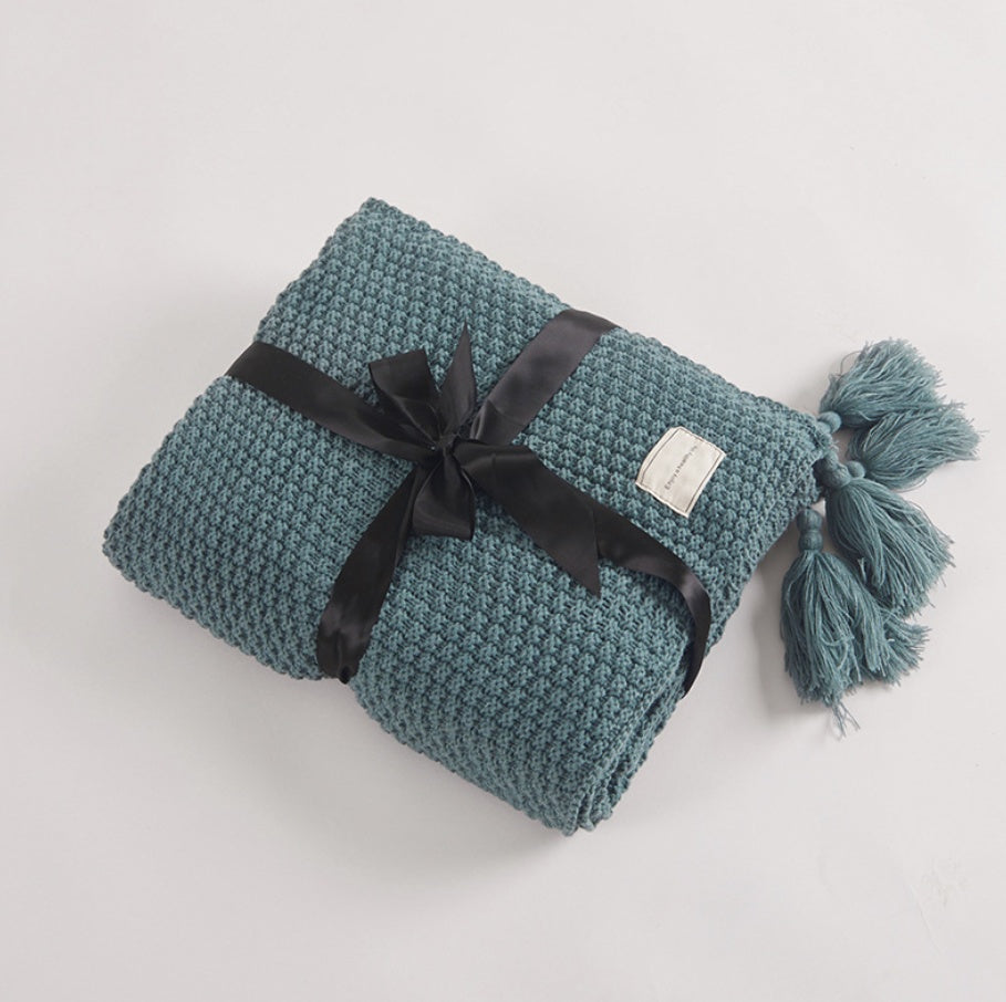 Fringed Knitting Blanket