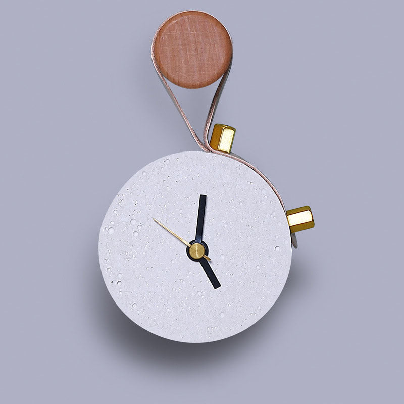 Creative simple modern wall clock