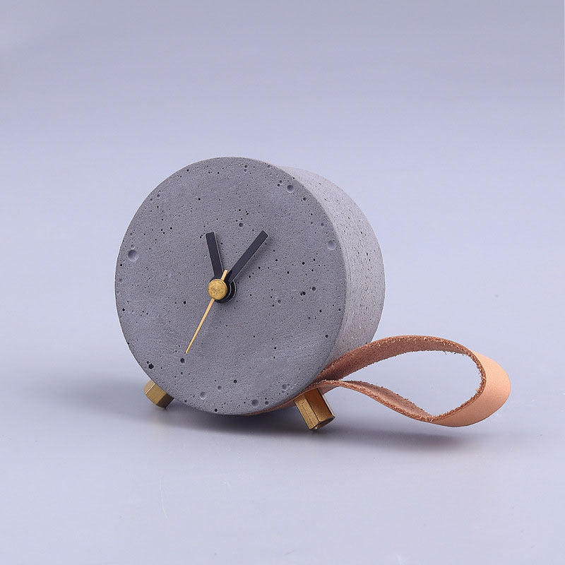 Creative simple modern wall clock