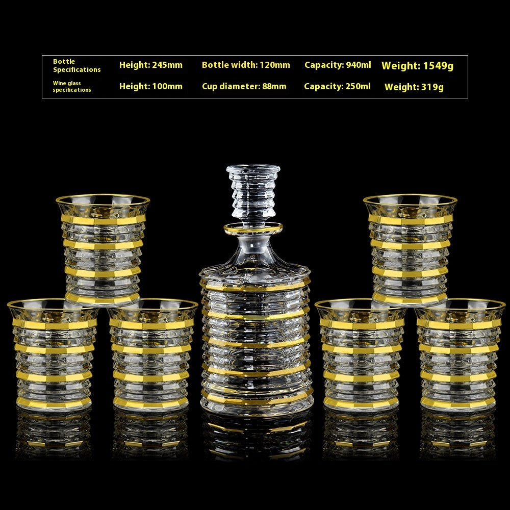 Crystal Glass Se witht Gold Details