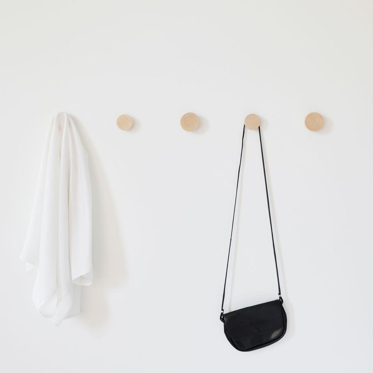 Round Beech Wood Coat Hook/Knob - Set of 4